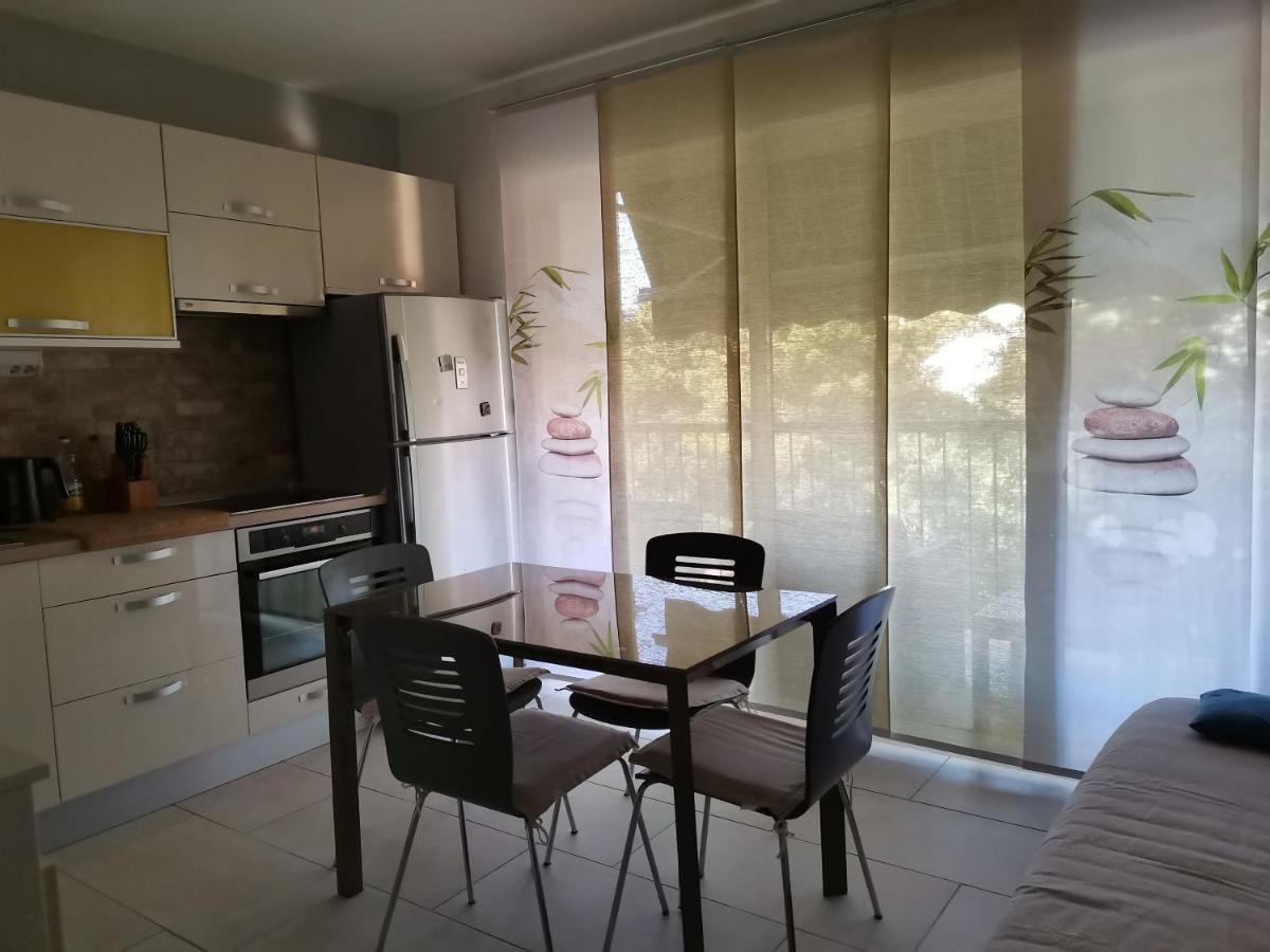 City Getaway - Apartment Ileora Split Exterior foto